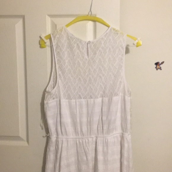 Dress - Picture 6 of 7